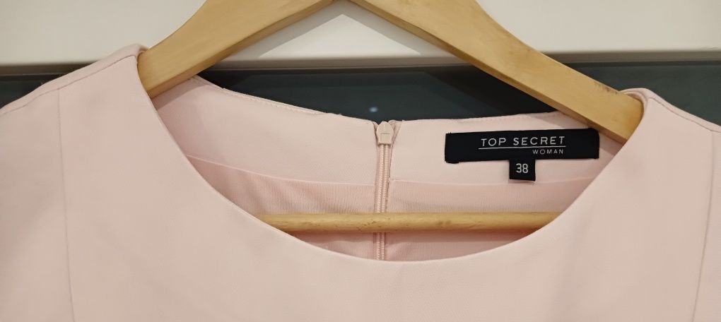 Elegancka koktajlowa wizytowa sukienka Top Secret