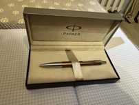 Як нова кулькова ручка Parker URBAN Premium