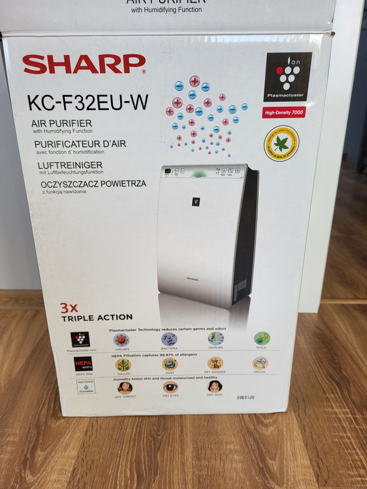 Oczyszczacz powietrza z funkcją nawilżania SHARP KC-F32EU-W