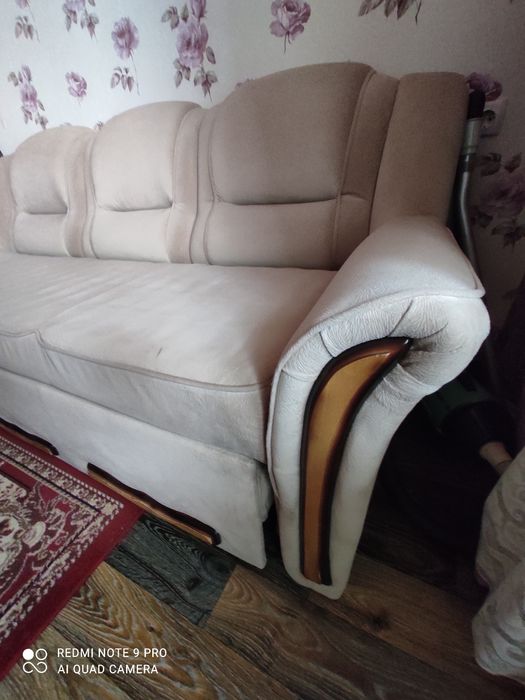 Продам диван 8500 гр.