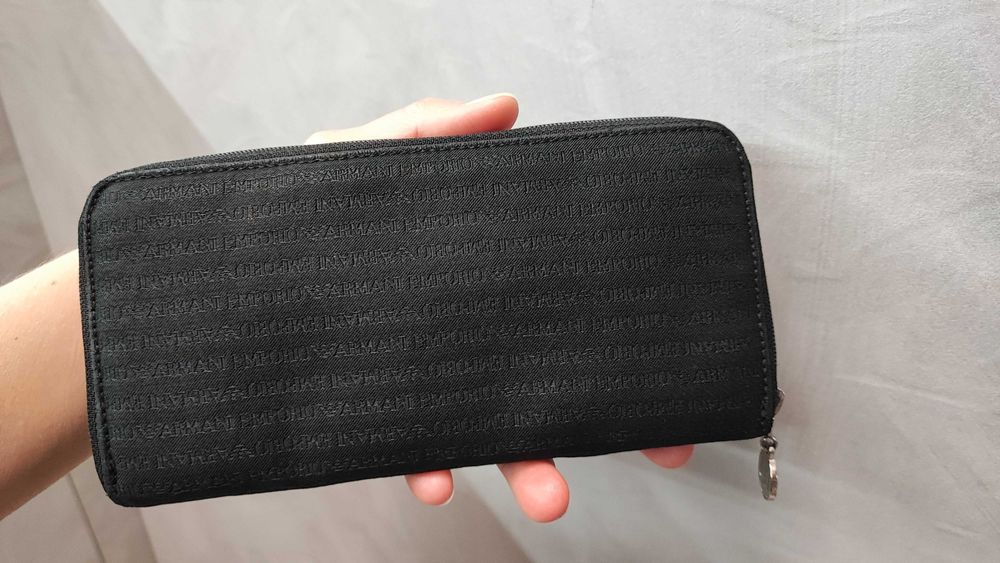 Фирменный кошелёк Armani