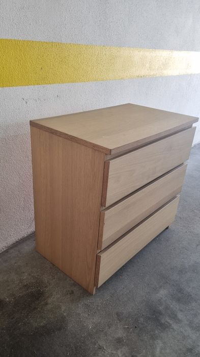 Cómoda MALM ikea