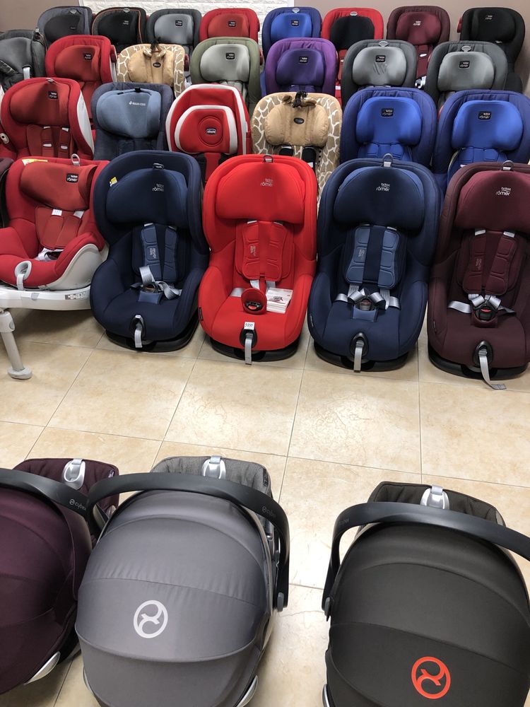 Автокрісло Britax Romer Recaro Cybex Бустер 15-36 9-36 Isofix