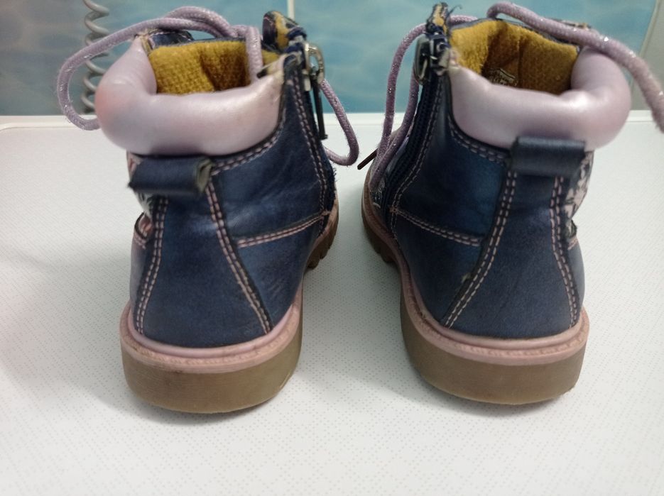 Черевики, бртінки на дівчину розмір 25 устілка 15,5 см