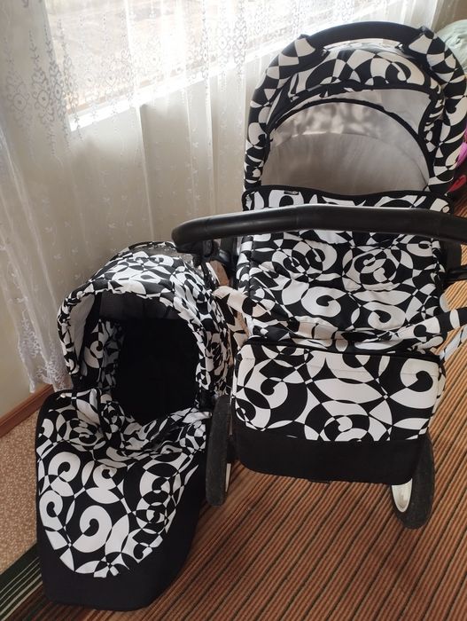 Продам коляску 2 в 1