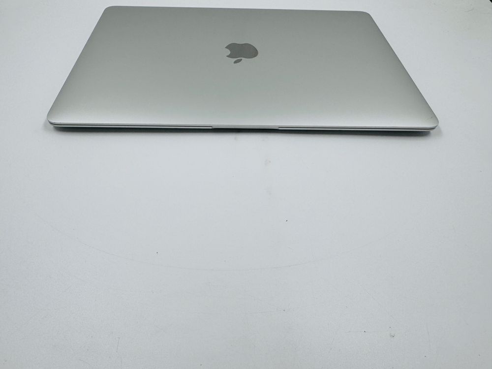 36 циклів Apple Macbook Air 13 2020 M1 16GB RAM 512GB SSD IL6036