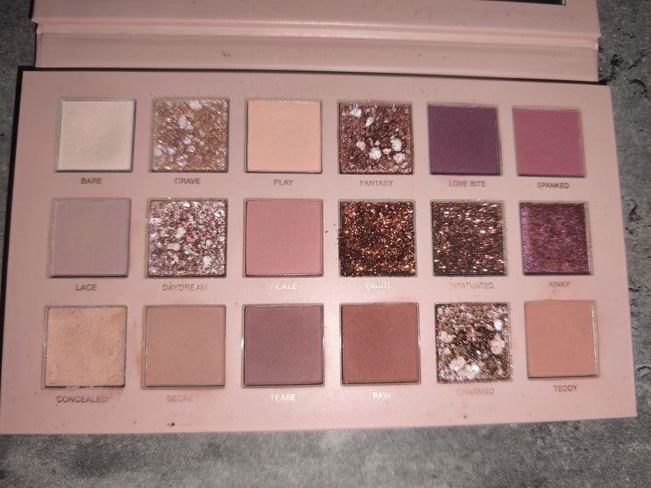 Huda Beauty Nude
