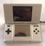 Nintendo DS cinzenta