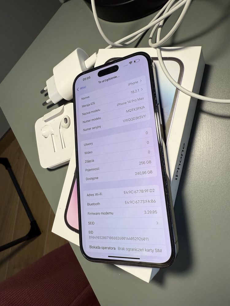 iPhone 14 pro max purple