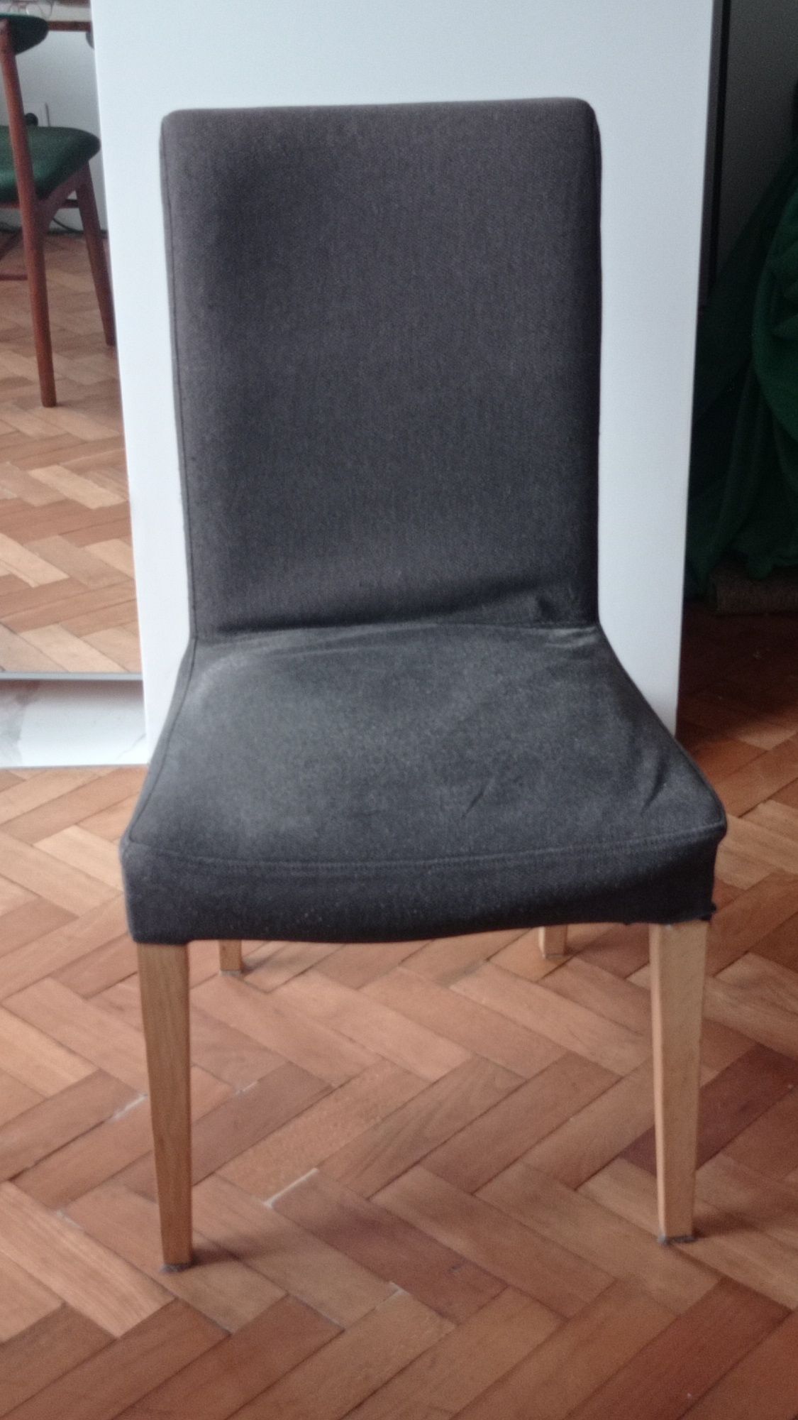 3 krzesła Henriksdal z Ikea