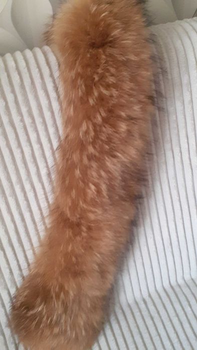 Jenot na kołnierz lub do kaptura