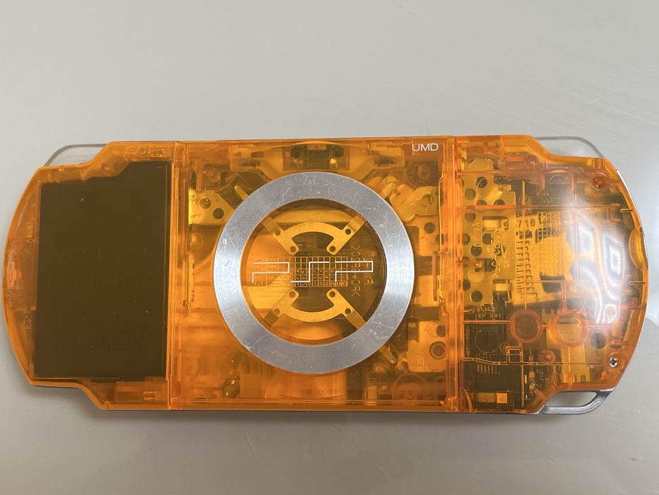 sony psp 2000 игровая консоль