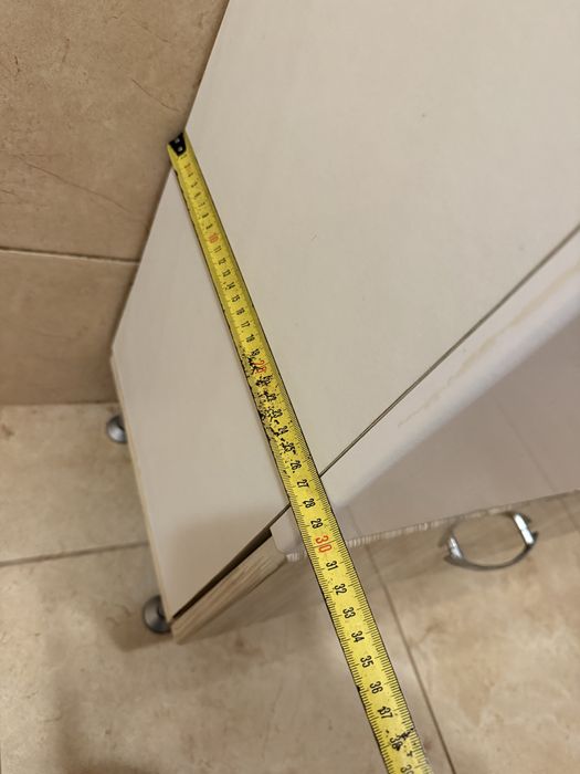 Умивальник з тумбою / ванна кімната