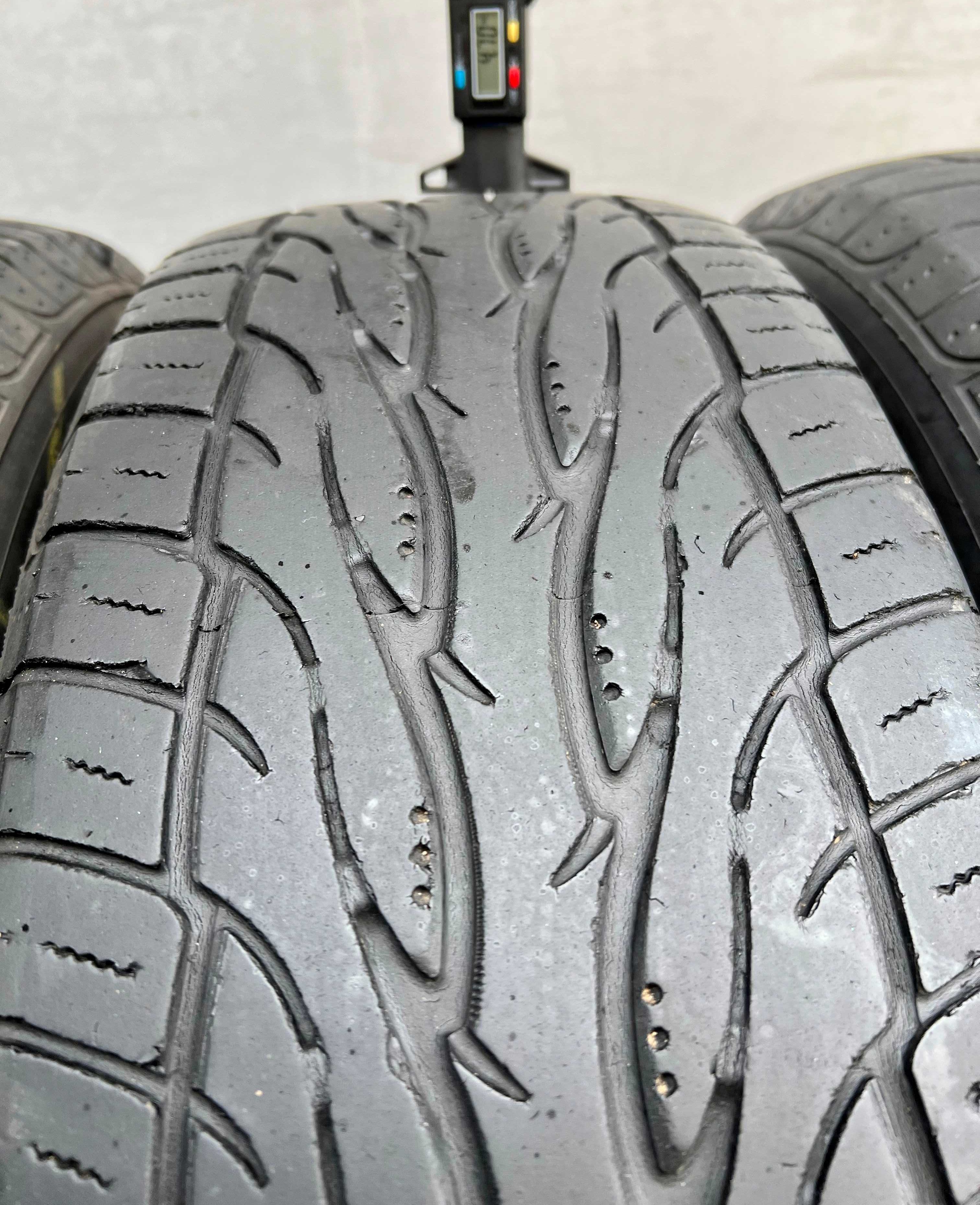 235/65 R17 Toyo Proxes ST2 4 шт Летние шины