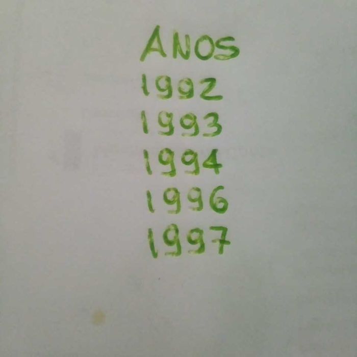 Lindas unidades de moedas italianas de 100 liras