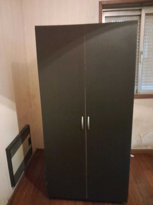 Roupeiro 2 portas conforama