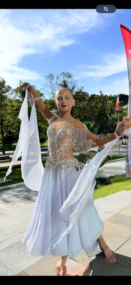 Сукня для бальних танців стандарт