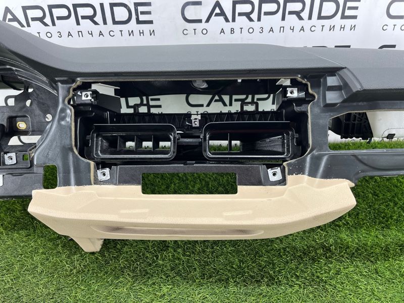 Торпедо AUDI A4 B9 2.0L 2017