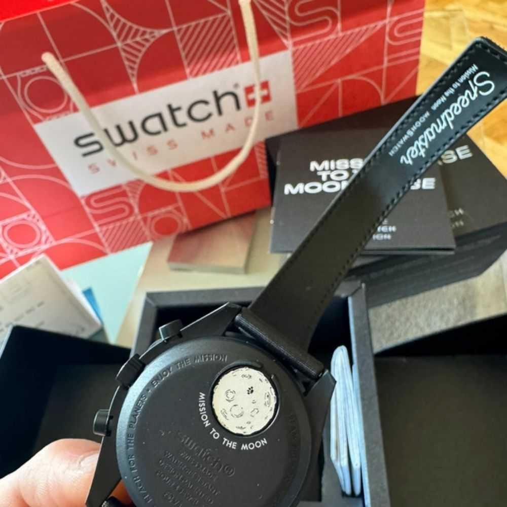 Księżycowa Misja: Omega x Swatch Snoopy SO33B700