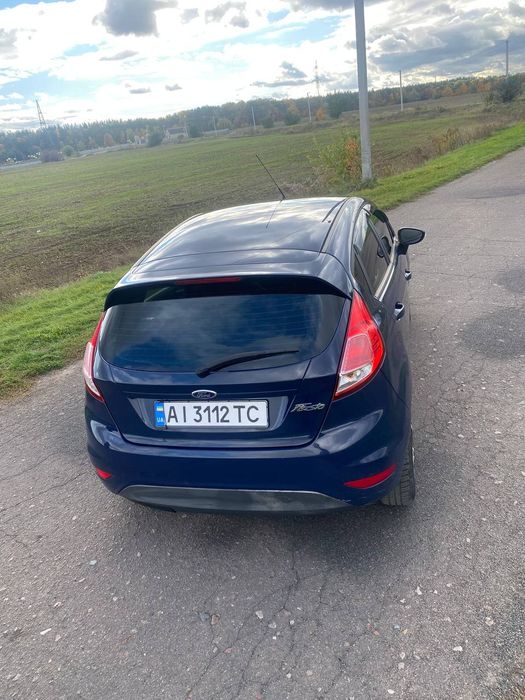 Ford fiesta MK7 2013