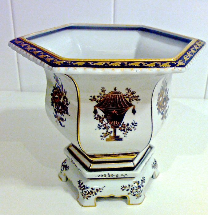 Vaso Hexagonal Prestígio da Vista Alegre