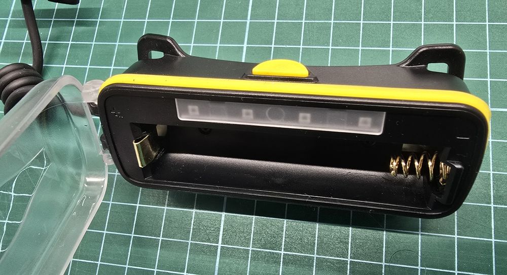 Nitecore lampka, ładowarka, powerbank