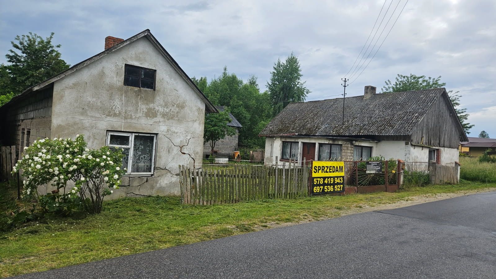 Sprzedam działkę z zabudowaniami