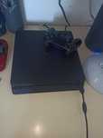 PlayStation 4 novinha em folha