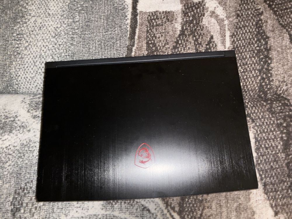 MSI GF63 Thin 10UC – i5-10500H / RTX 3050 / SSD 512 GB / 8 GB RAM