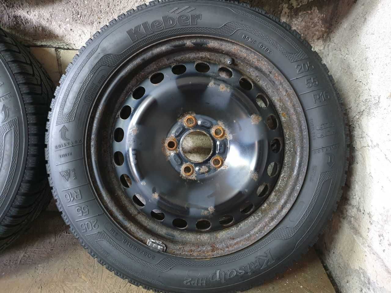 Felgi stalowe Koła Ford Volvo R16 5x108 opony 205/55R16 5mm