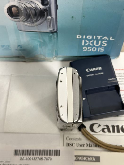 Canon ixus 950 is
