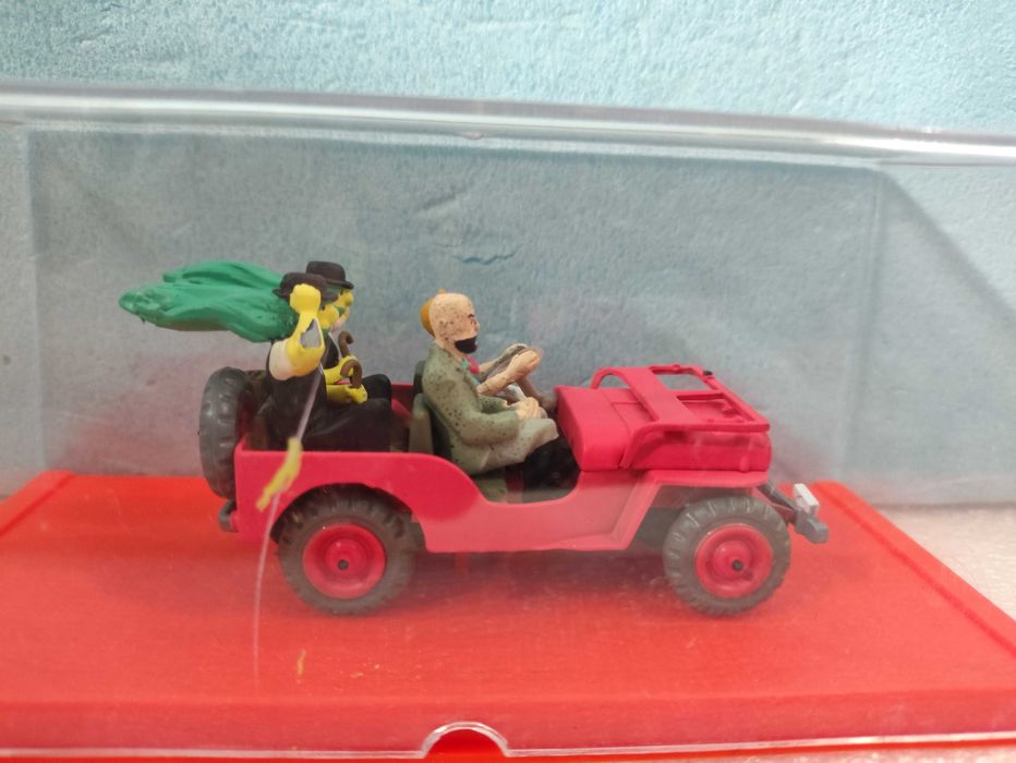 Tintim - 2 carros