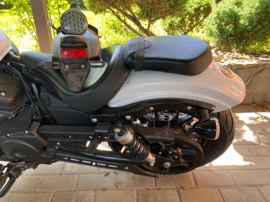 Yamaha Bolt XV950R Официал состояние Новый 6500км