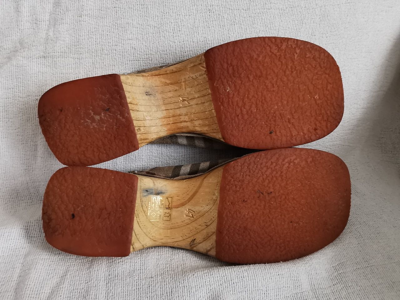 Burberry Clog Woden chodaki drewniaki Oryginalne 41
