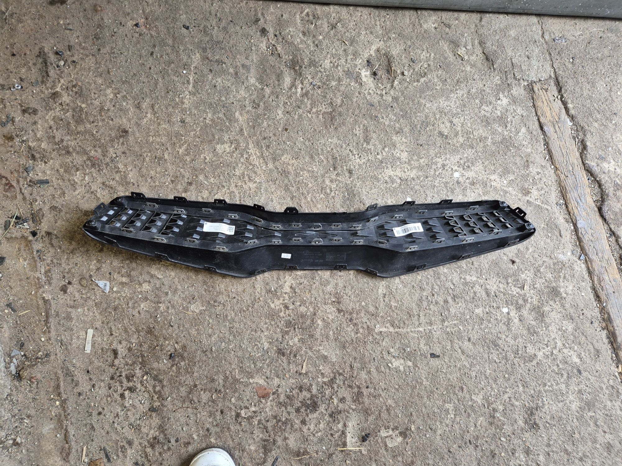 KIA STONIC GT LINE Grill atrapa chłodnicy