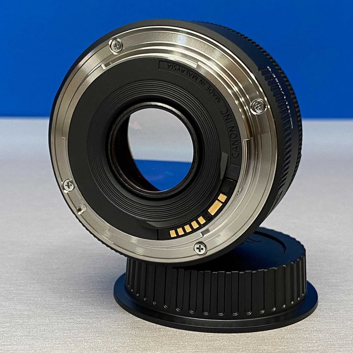 Canon EF 50mm f/1.8 STM