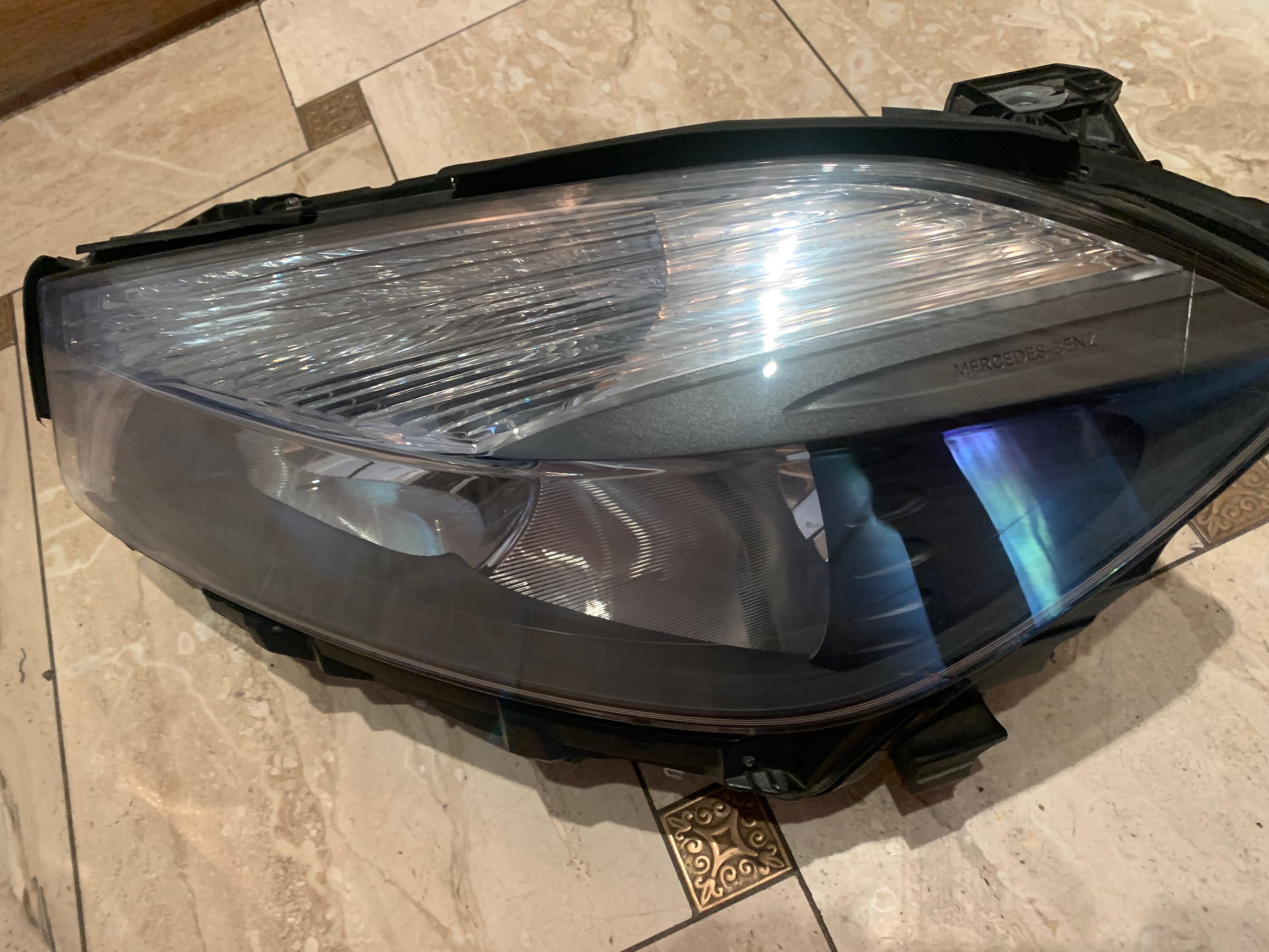 Lampa przednia lewa Mercedes A160 W176 !!!