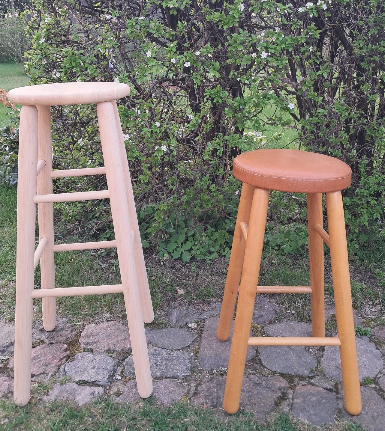 Taboret kuchenny hoker twarde siedzisko 65cm
