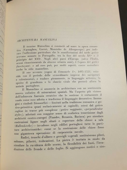 R. C. Smith / Imagem de Guimarães/ Estojo de Vila Viçosa