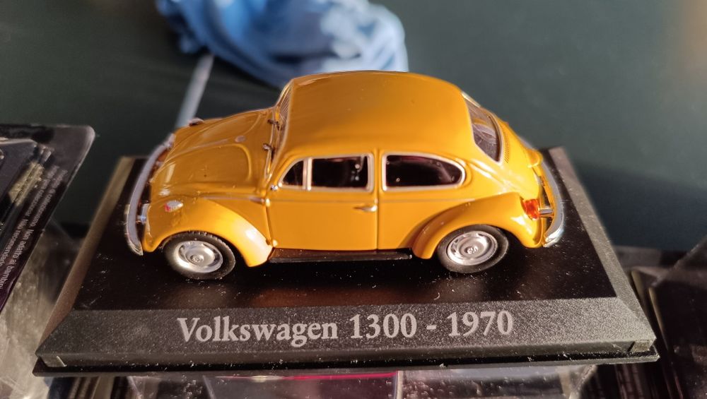 24 Carros de coleção