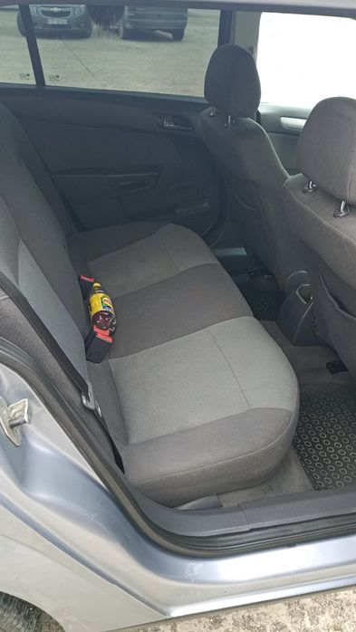 Продам Opel Astra H