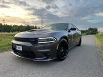 Dodge Charger bardzo dobry stan full opcja