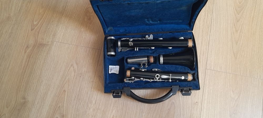 Klarnet Buffet B12 ustnik futerał akcesoria