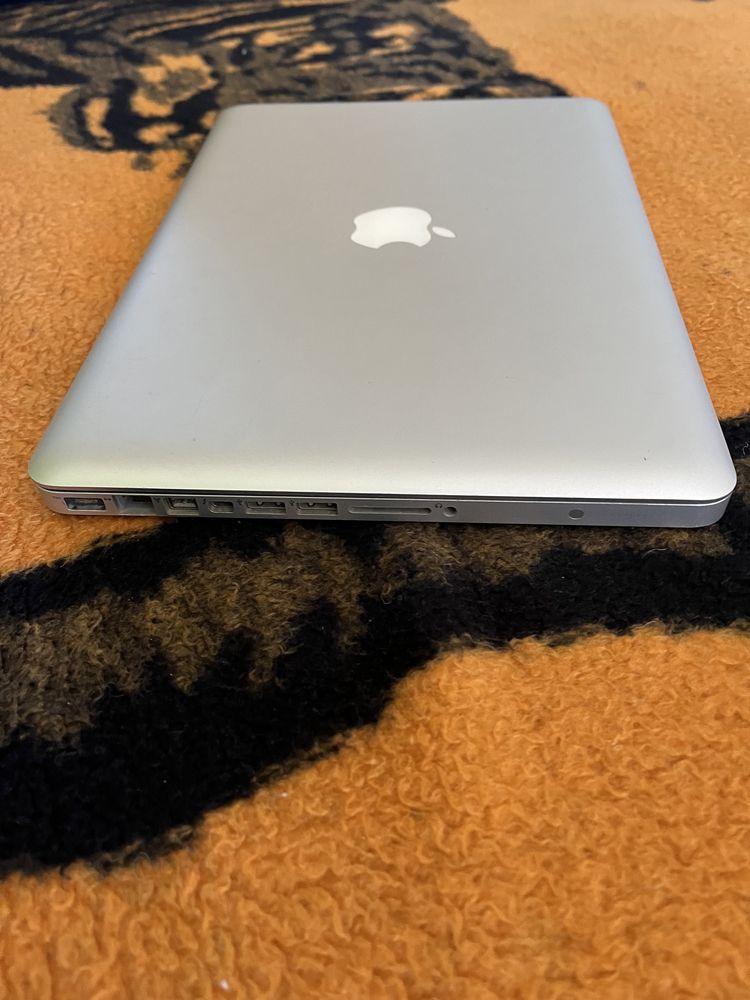 Macbook pro (13-inch, late 2011)