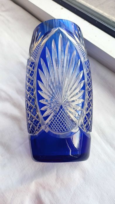 Wazon kryształowy lazurowany kobaltowy szlifowany Irena Inowrocław