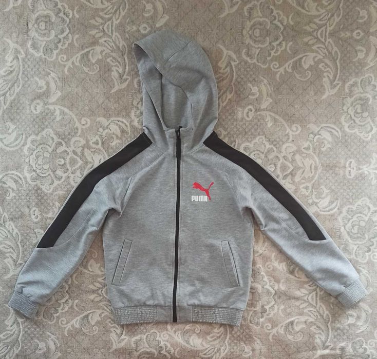 кофта спортивна на хлопчика р. 146