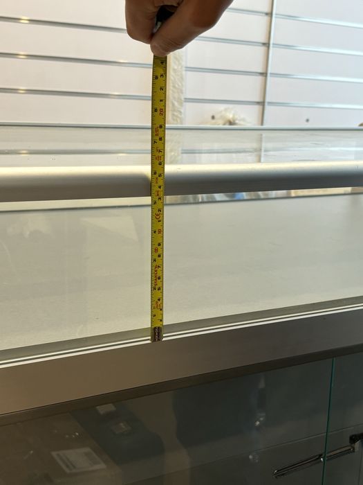 Тумба-вітрина стелаж торгова дзеркальна