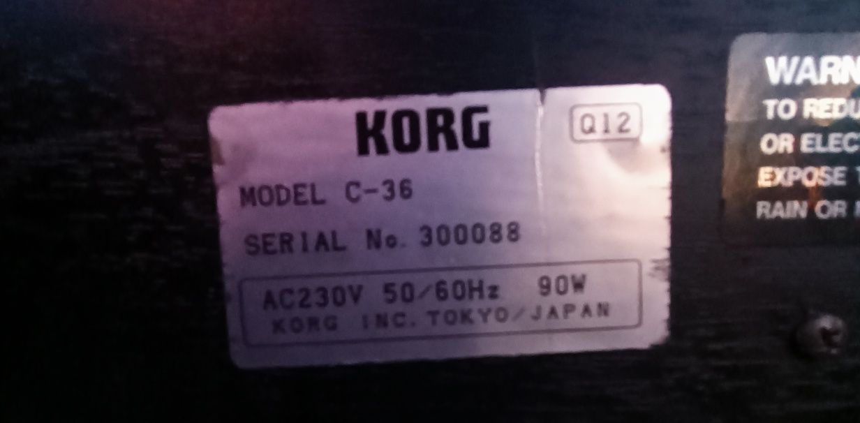 Piano Korg concerto C-36
