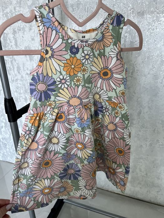 Сарафан, сукня на дівчинку фірми H&M