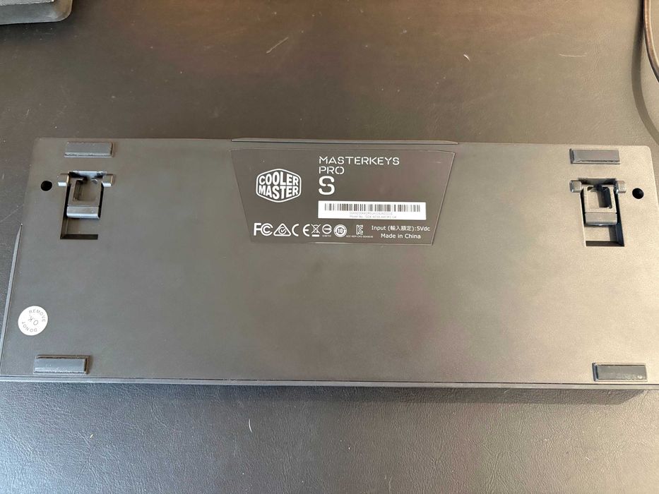 Teclado mecânico Coolermaster Masterkeys Pro S RGB